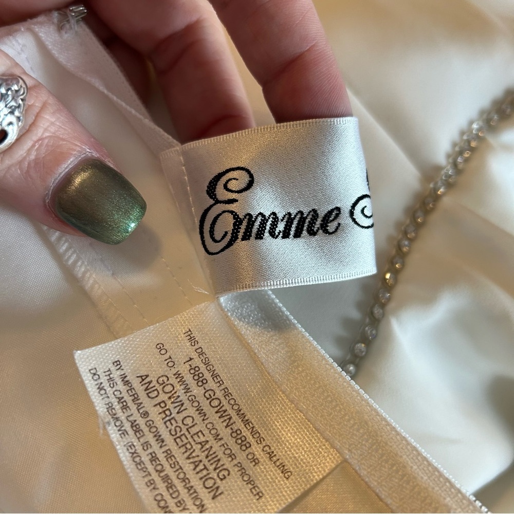 Emme Bridal white sleeveless wedding gown beaded rhinestones satin chiffon 16 - Picture 11 of 16